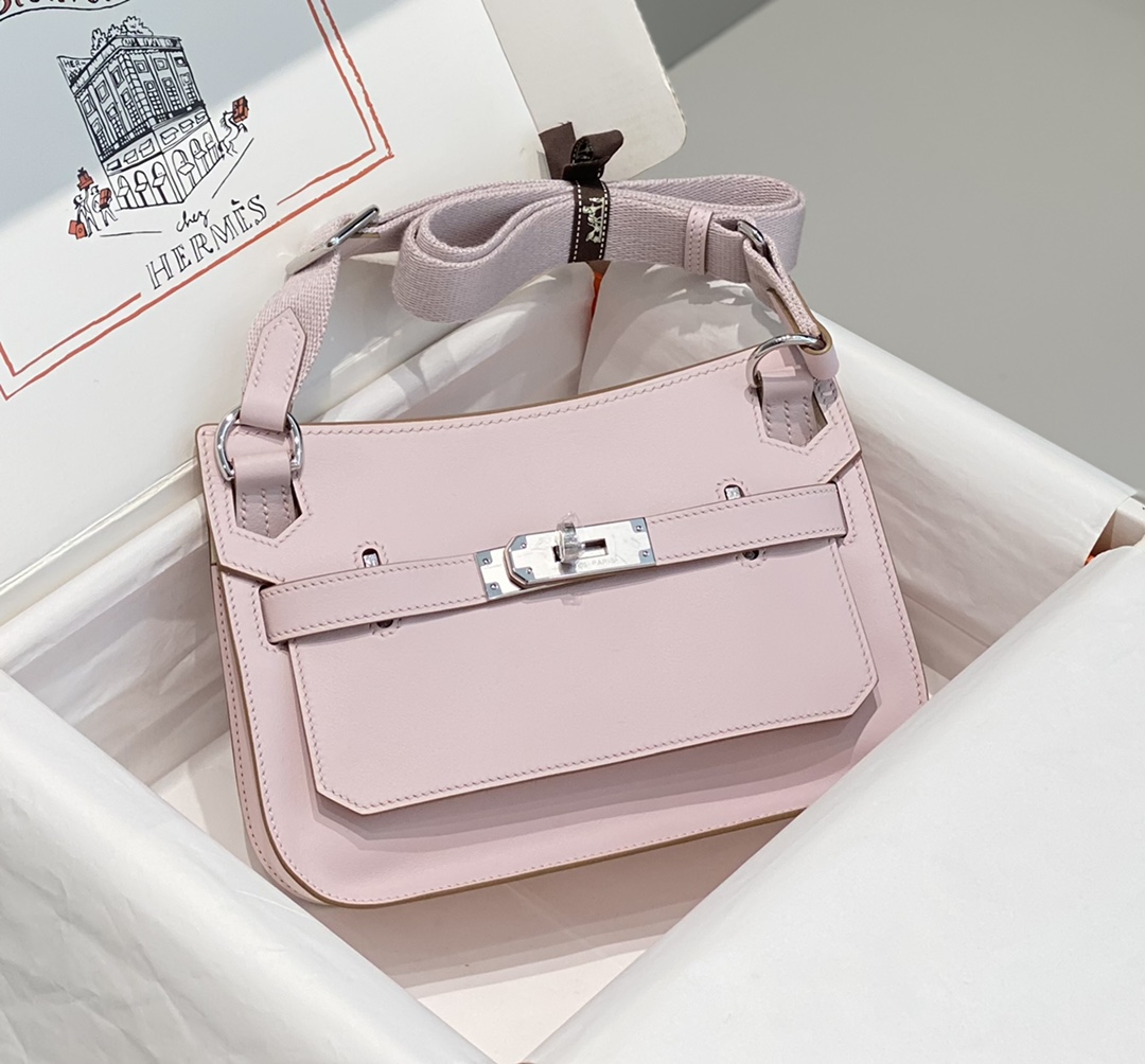 Hermes Jypsiere Mini Shoulder Bag In Light Pink Swift Leather